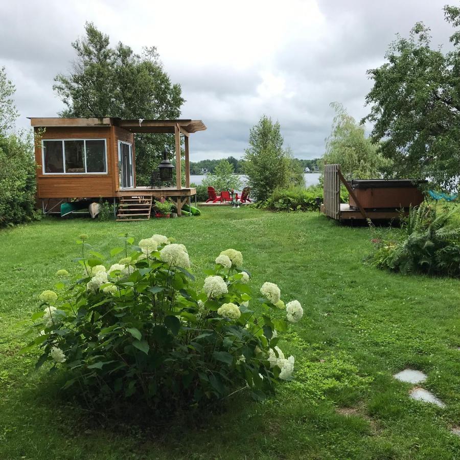 Le Gite Du Lac A La Tortue Herouxville Экстерьер фото